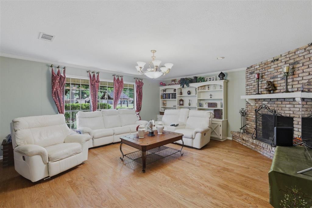 406 S Lightner Ave — photo 4
