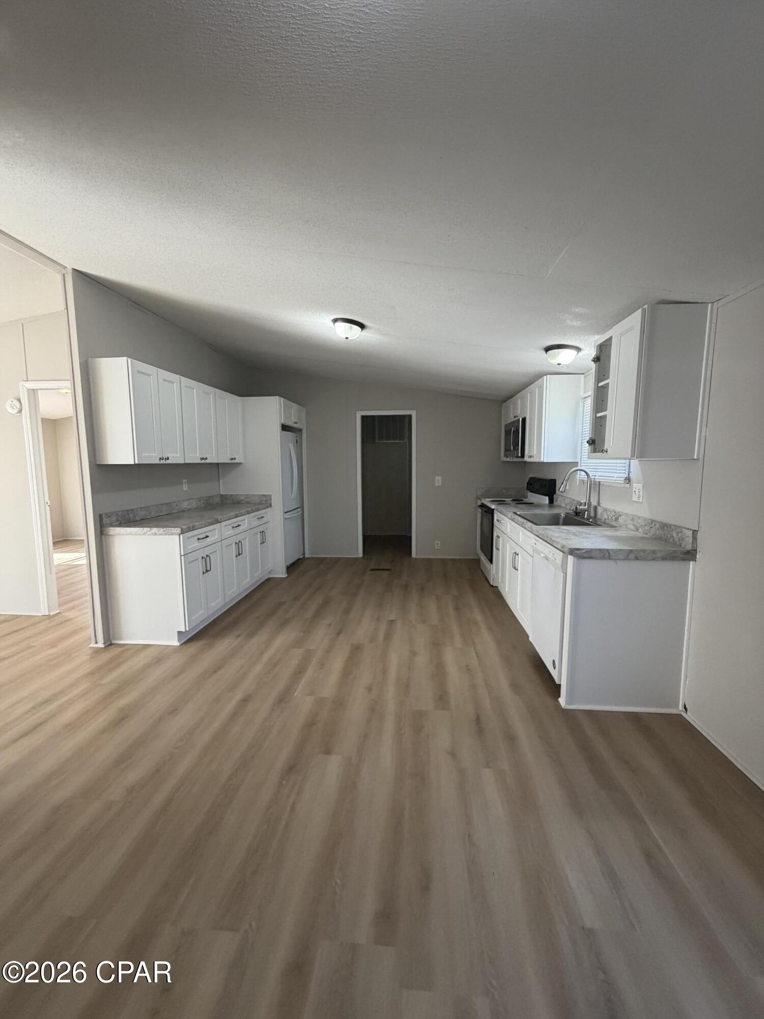 Image 2 For 4013 24th Court