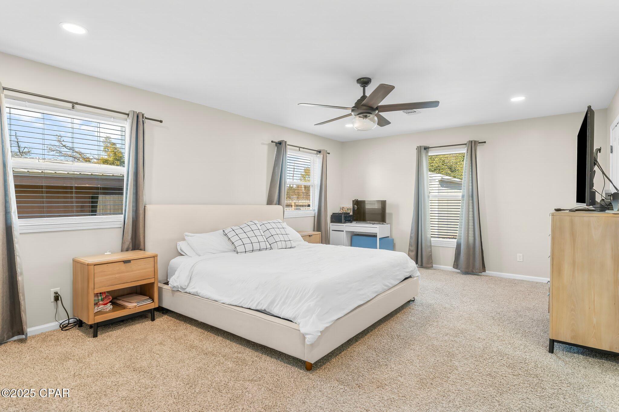 Image 16 For 1208 Yale Avenue 1208