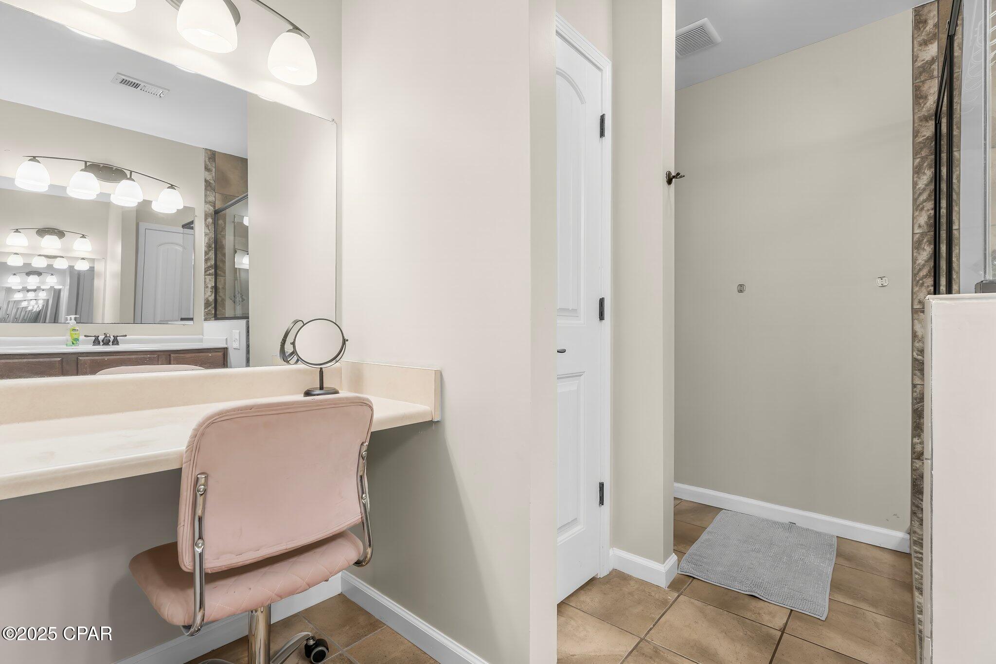 Image 18 For 1208 Yale Avenue 1208