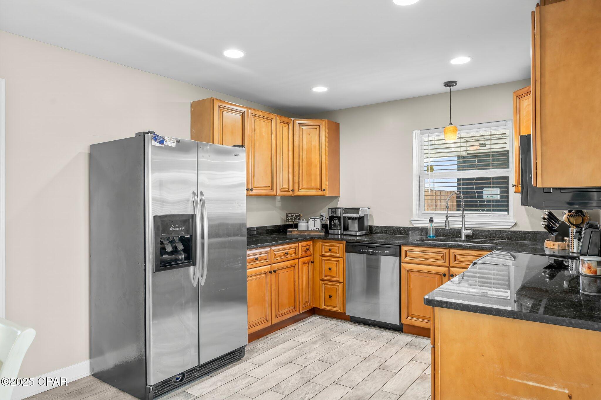 Image 9 For 1208 Yale Avenue 1208