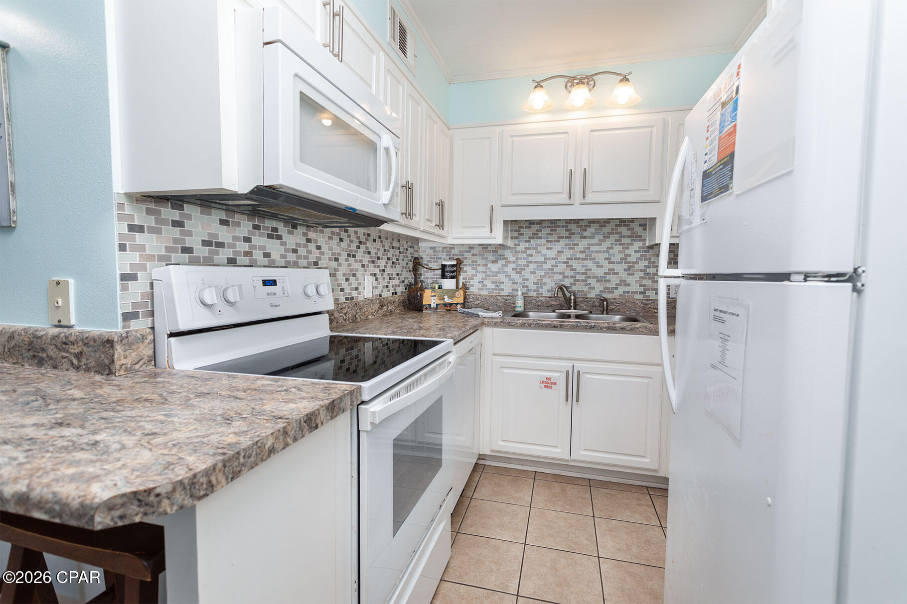 Image 11 For 8743 Thomas Drive 931