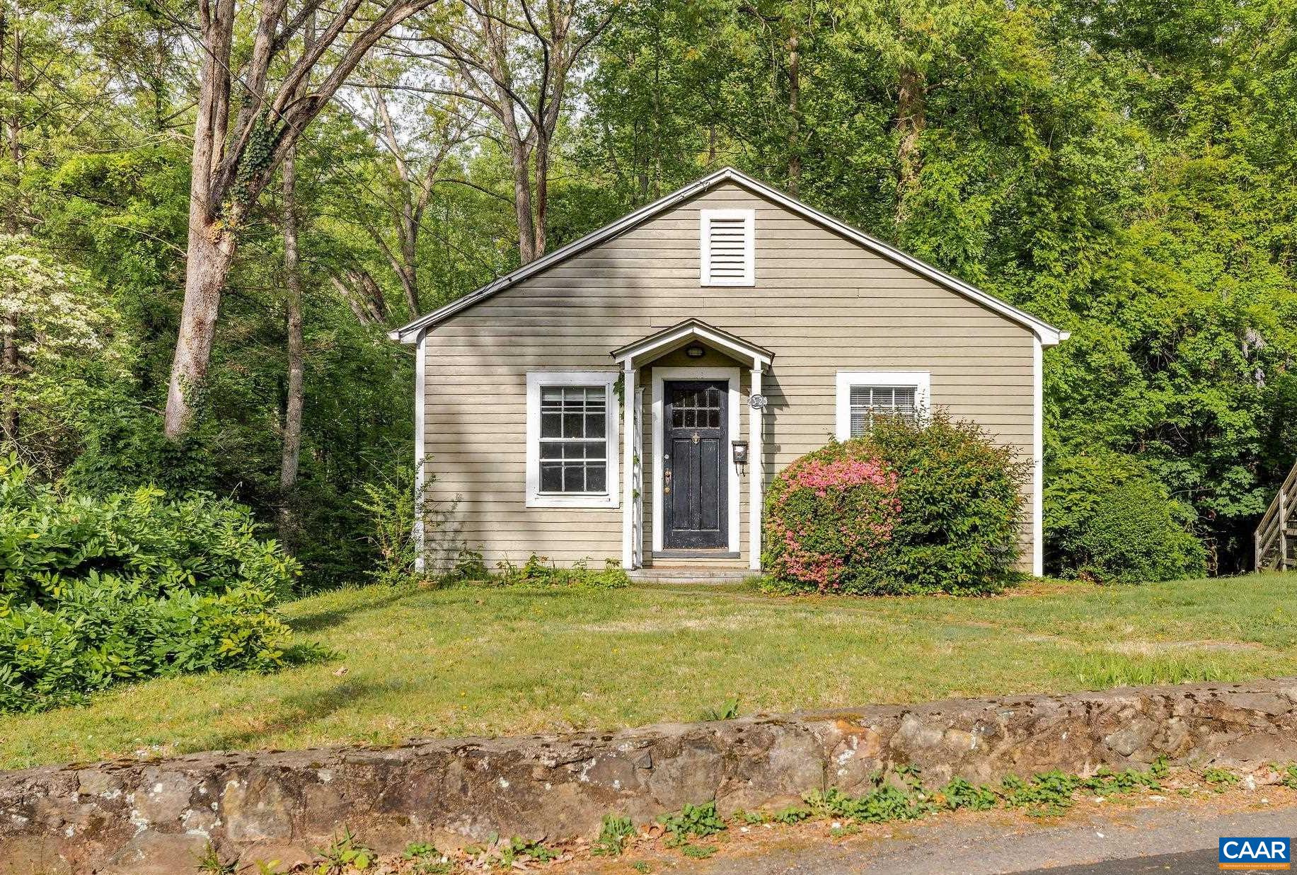 2325 HIGHLAND AVE, Charlottesville, VA 22902