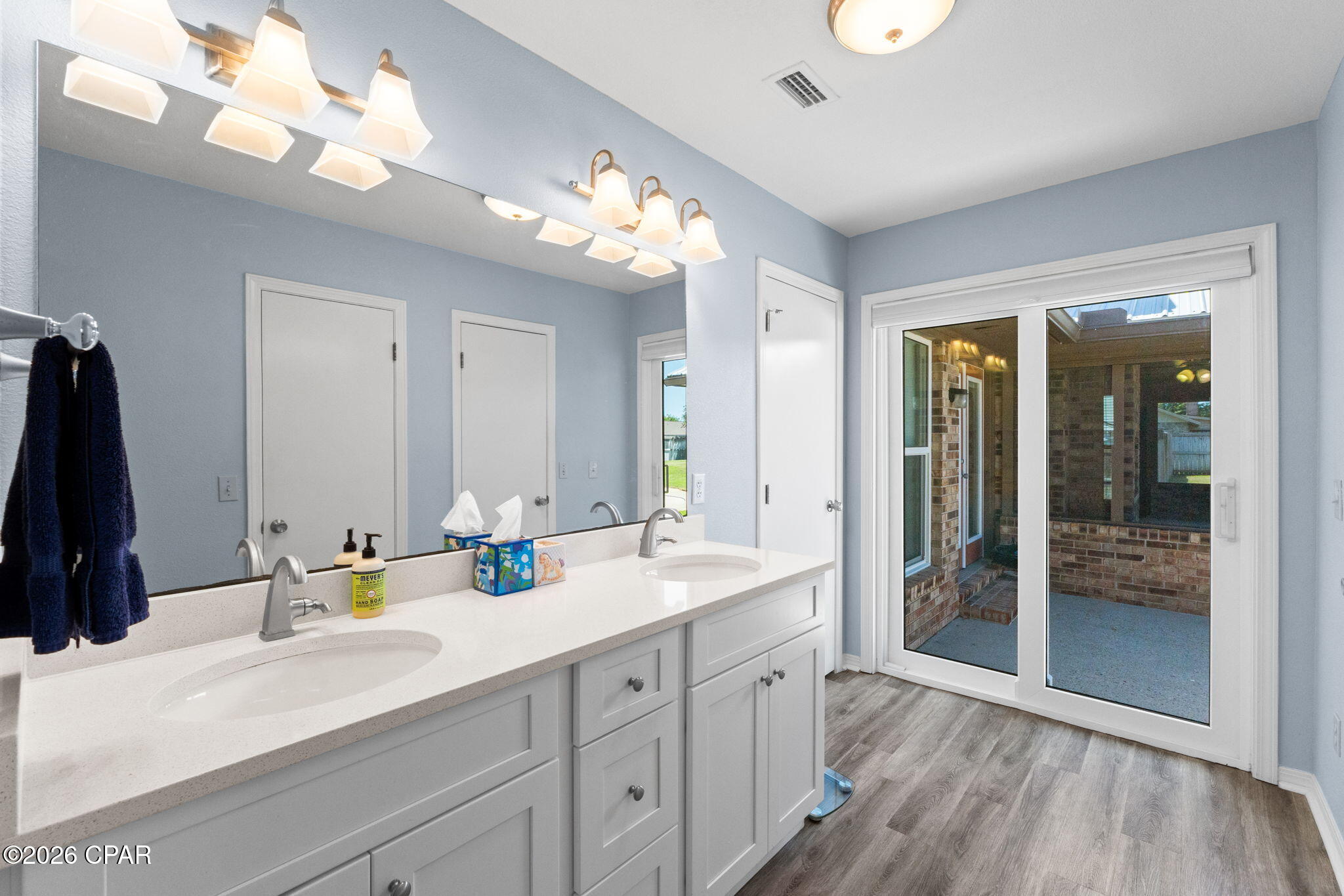 Image 43 For 2337 Judson Street