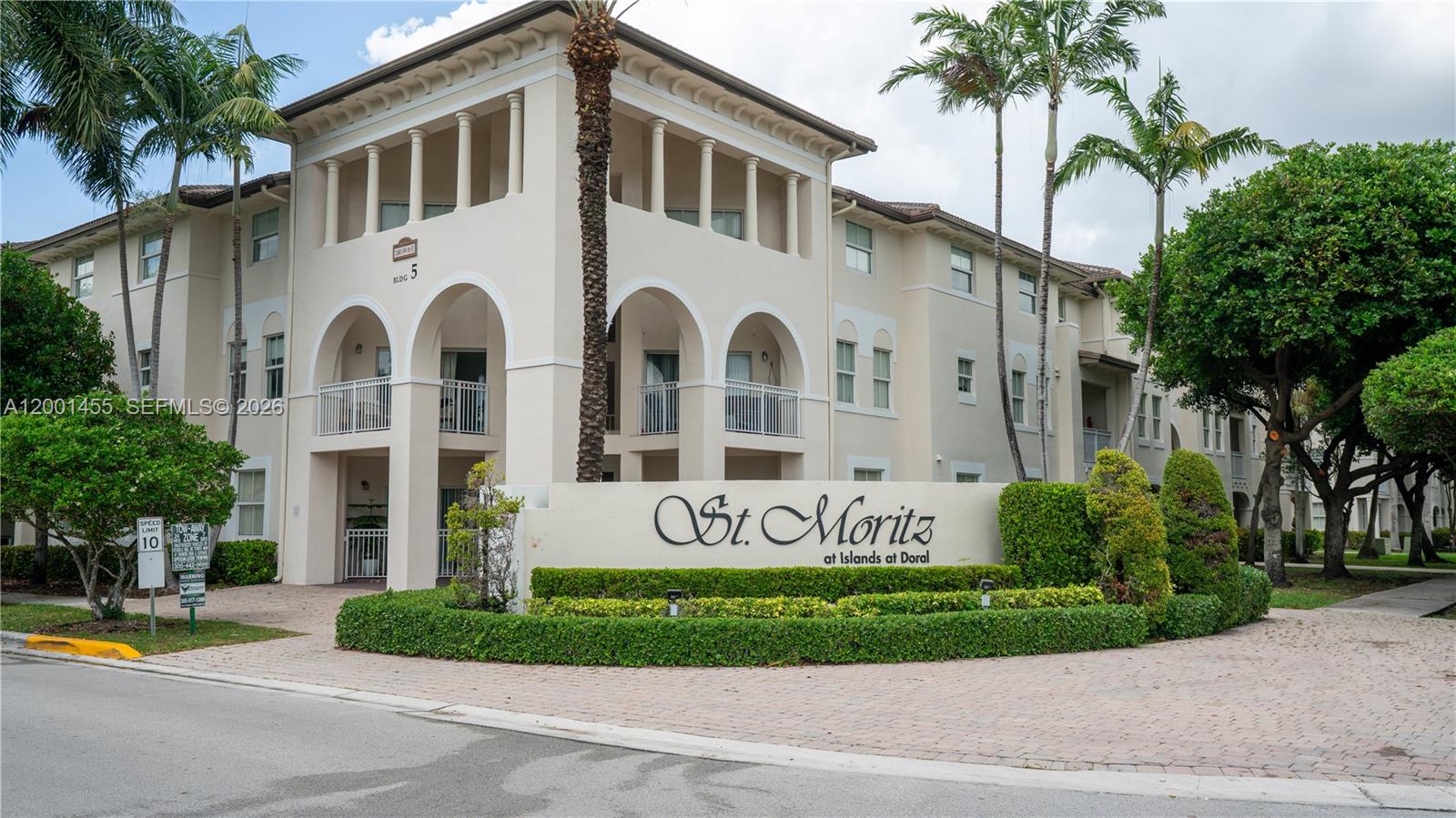 St Mortiz At Doral Condo