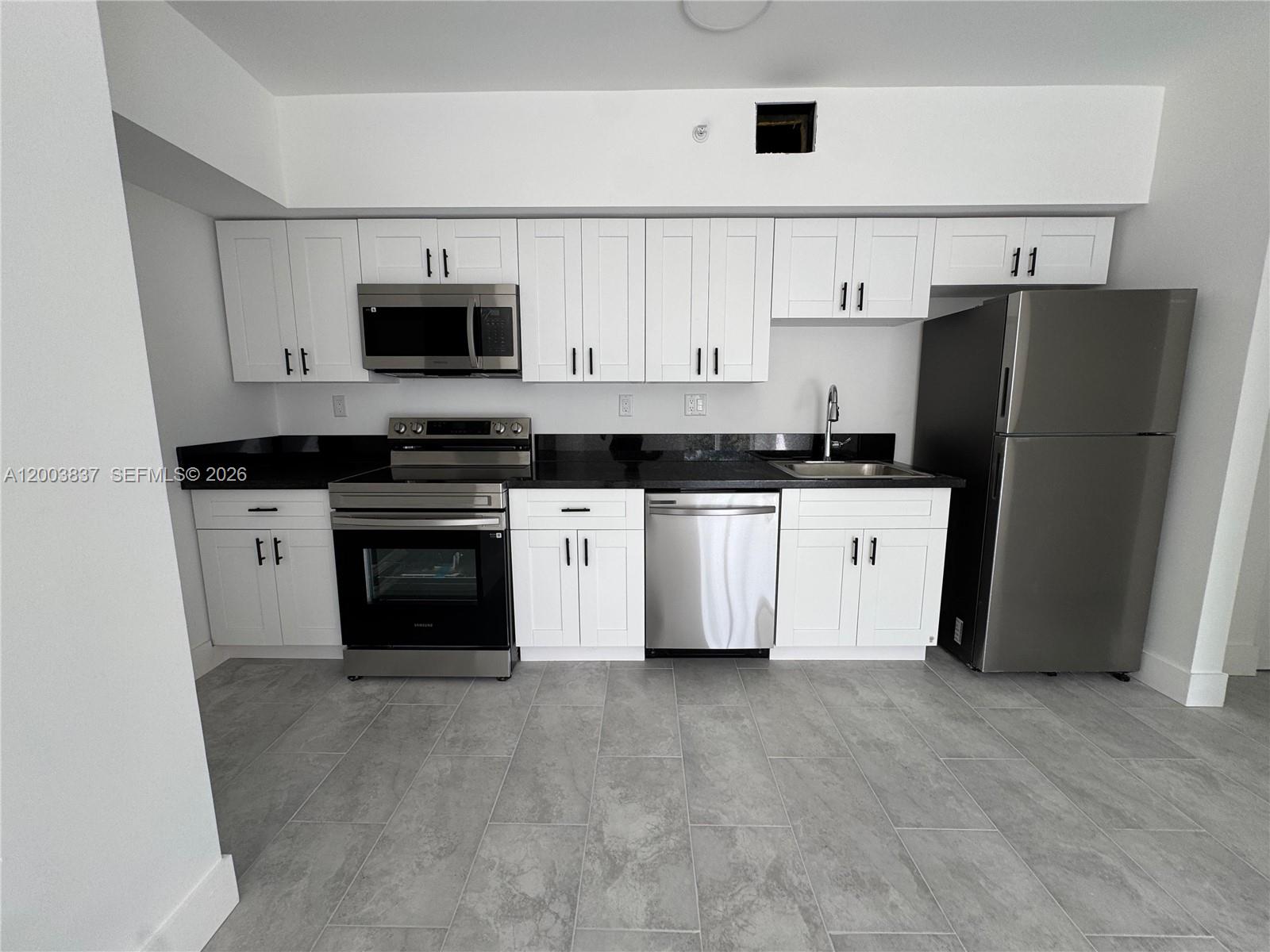 Property photo # 6