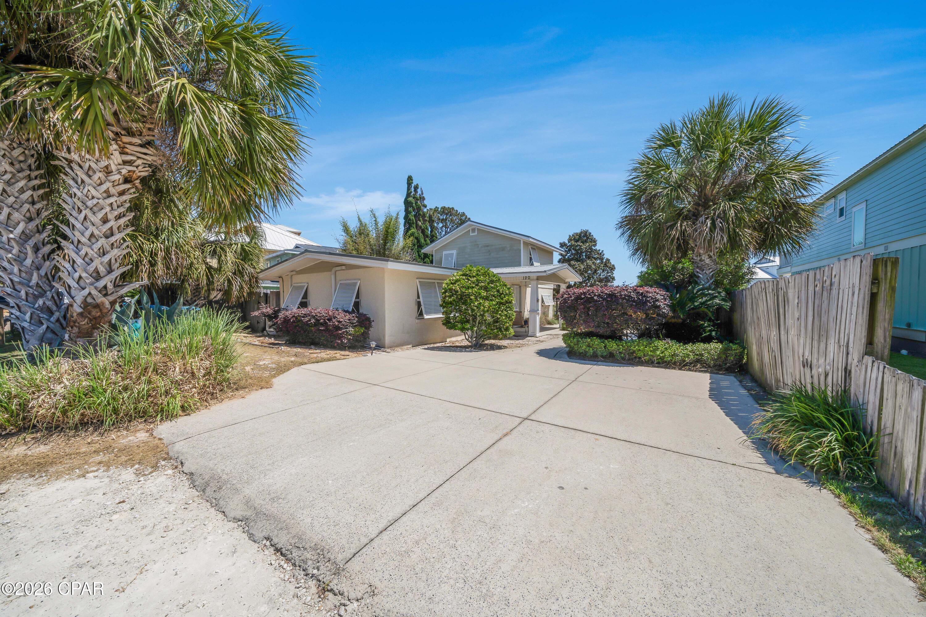 Image 49 For 120 Christmas Tree Lane