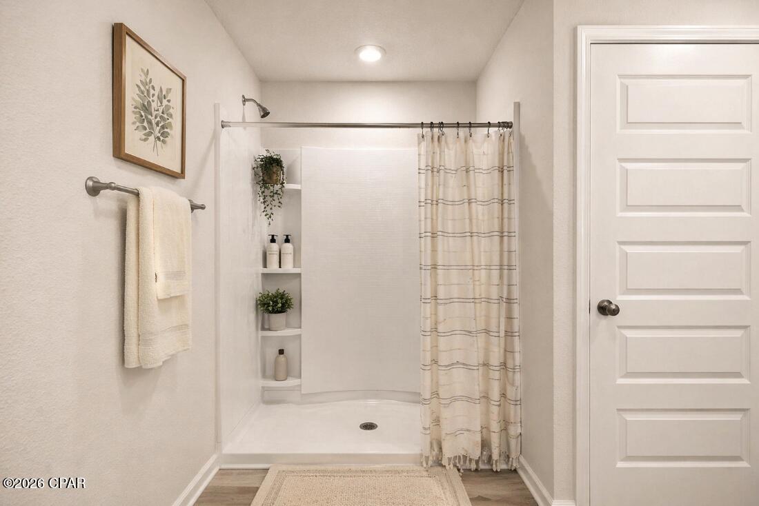 Image 18 For 7504 Delancey Street