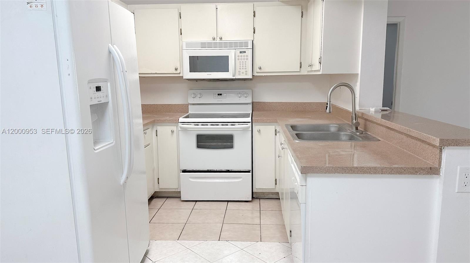 Palms Of Pembroke Condo