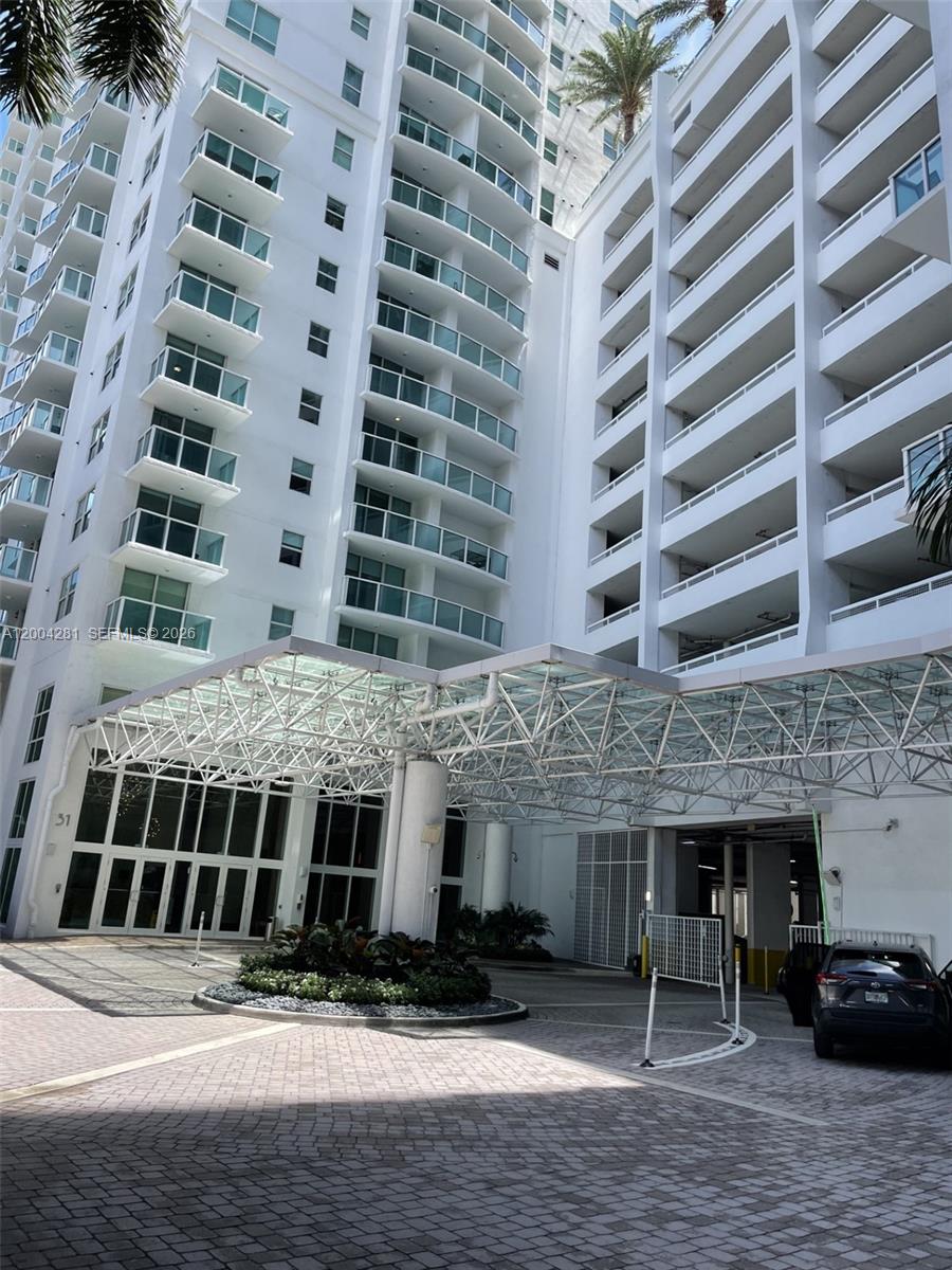 Brickell On The River S T