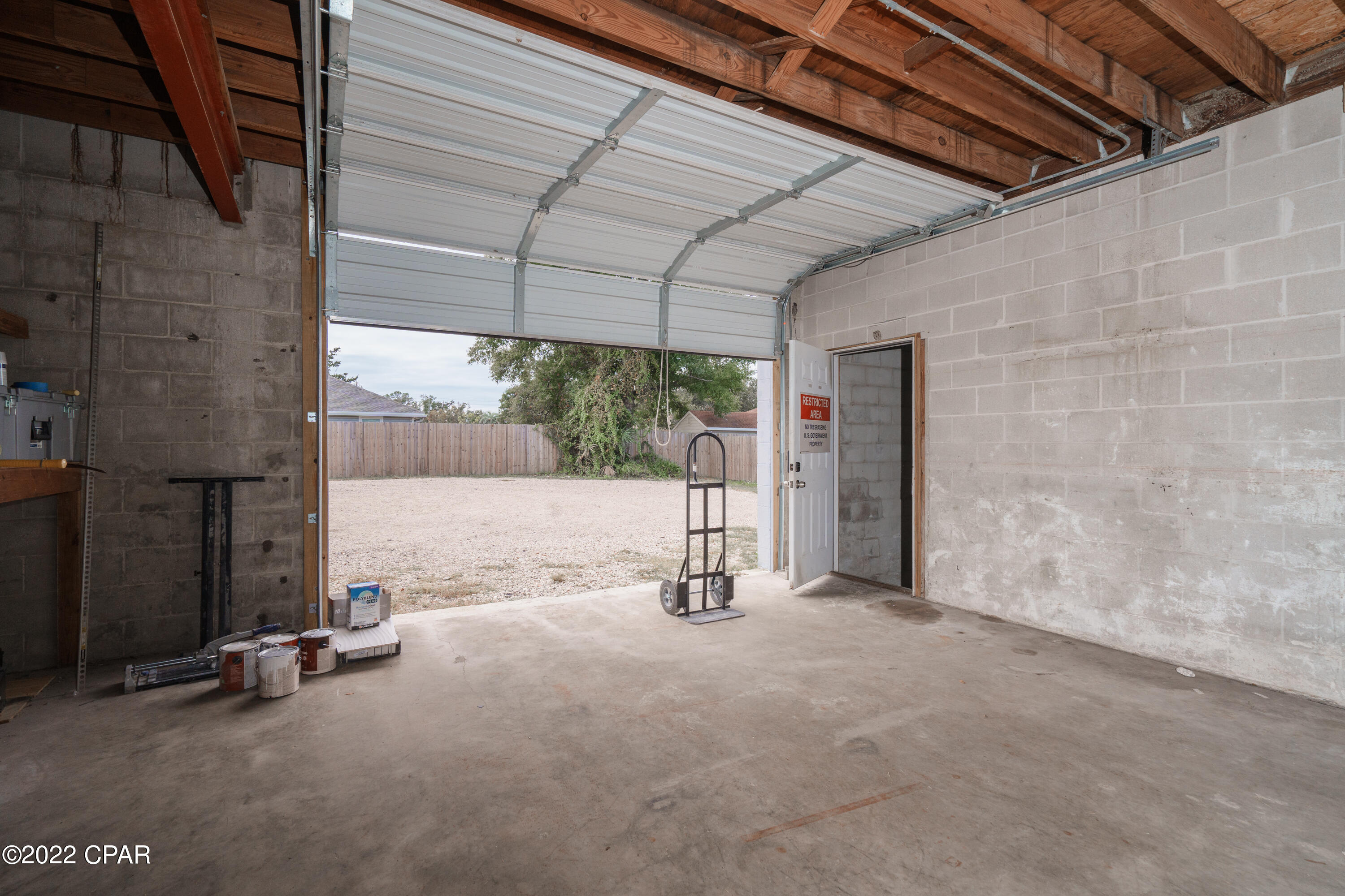 Image 30 For 1919 Drummond Avenue