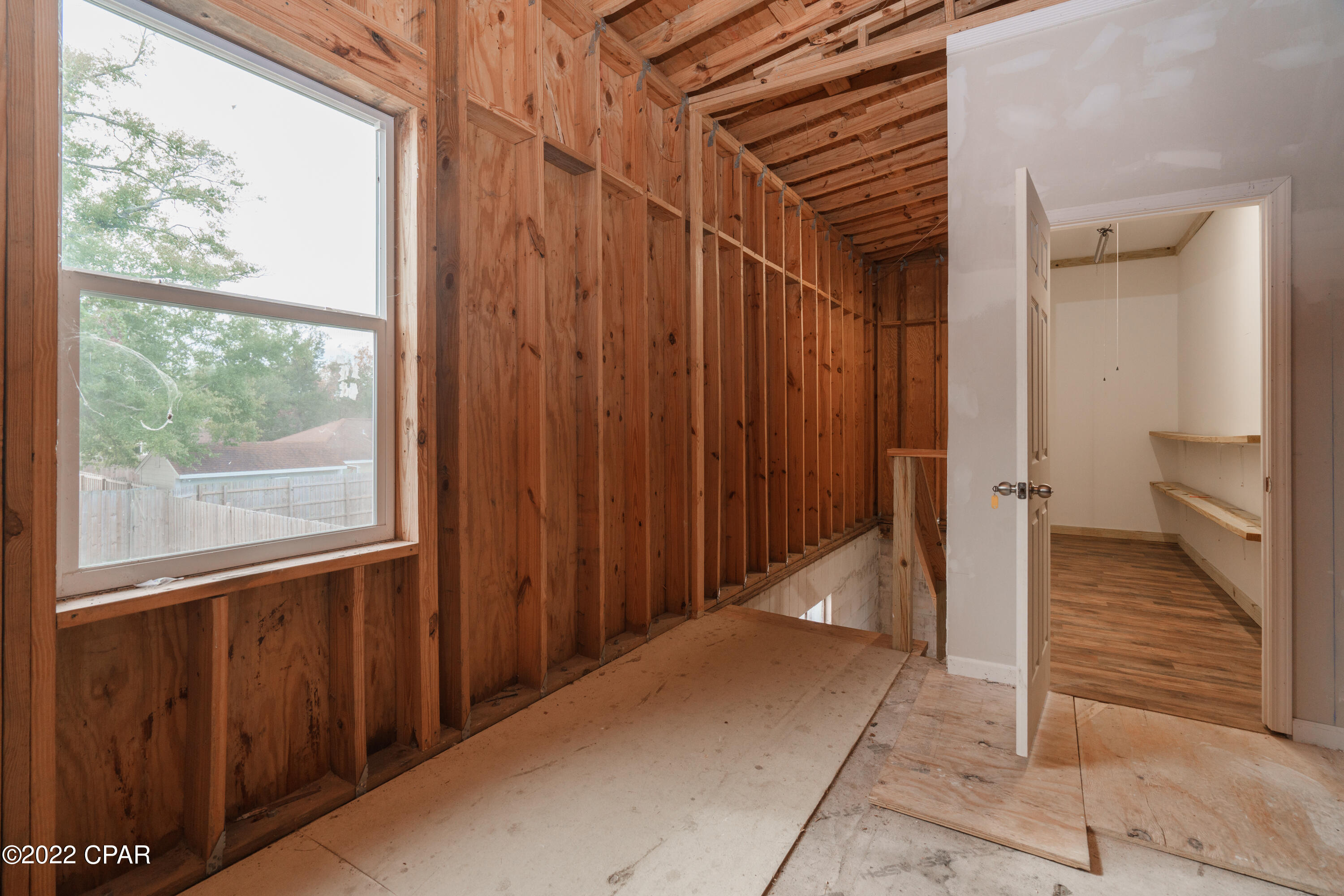 Image 34 For 1919 Drummond Avenue