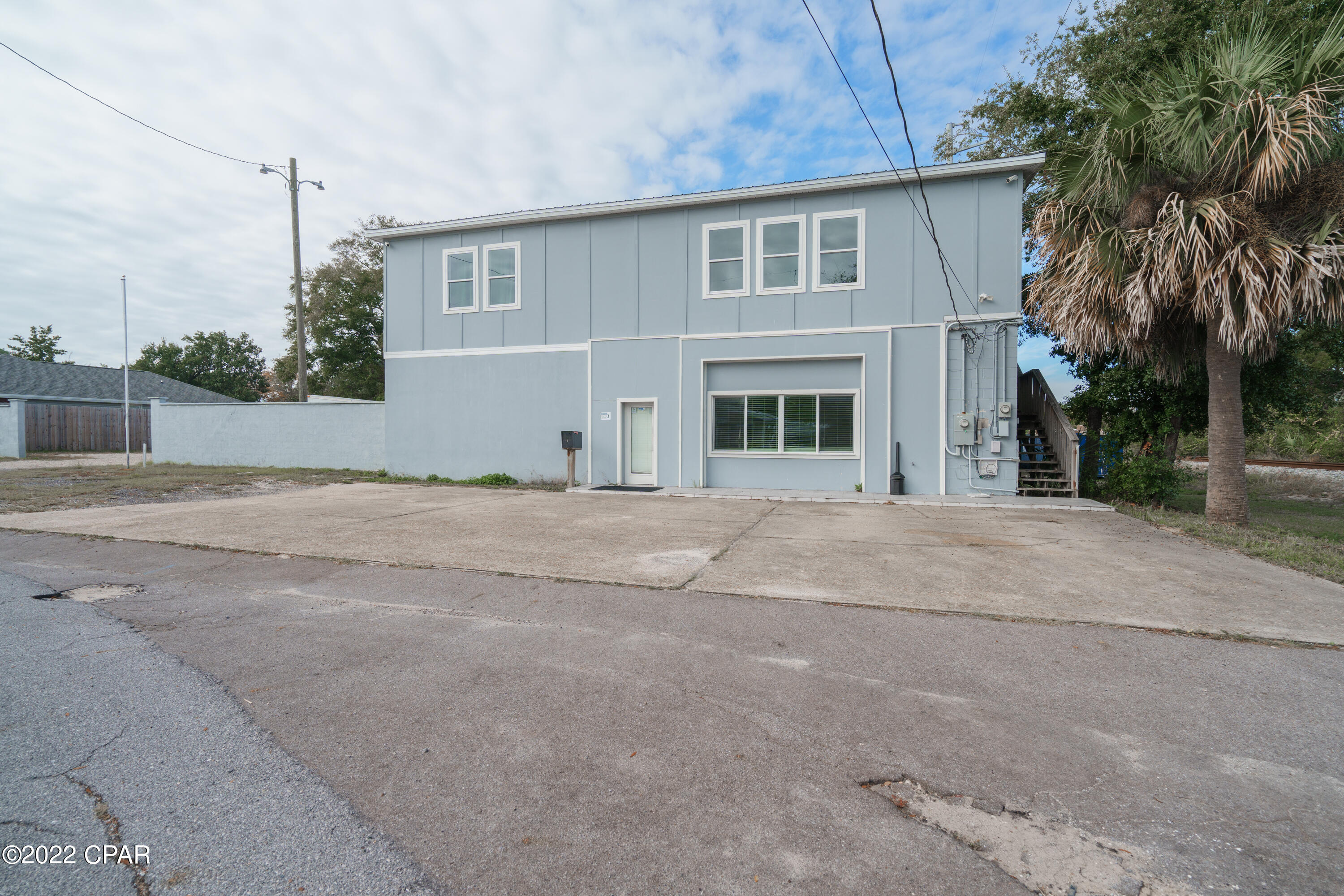 Image 5 For 1919 Drummond Avenue