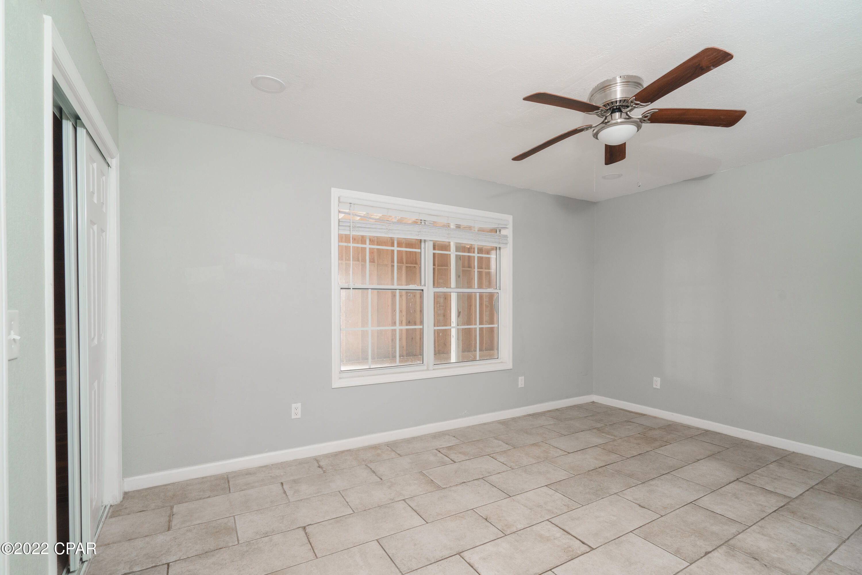 Image 59 For 1919 Drummond Avenue