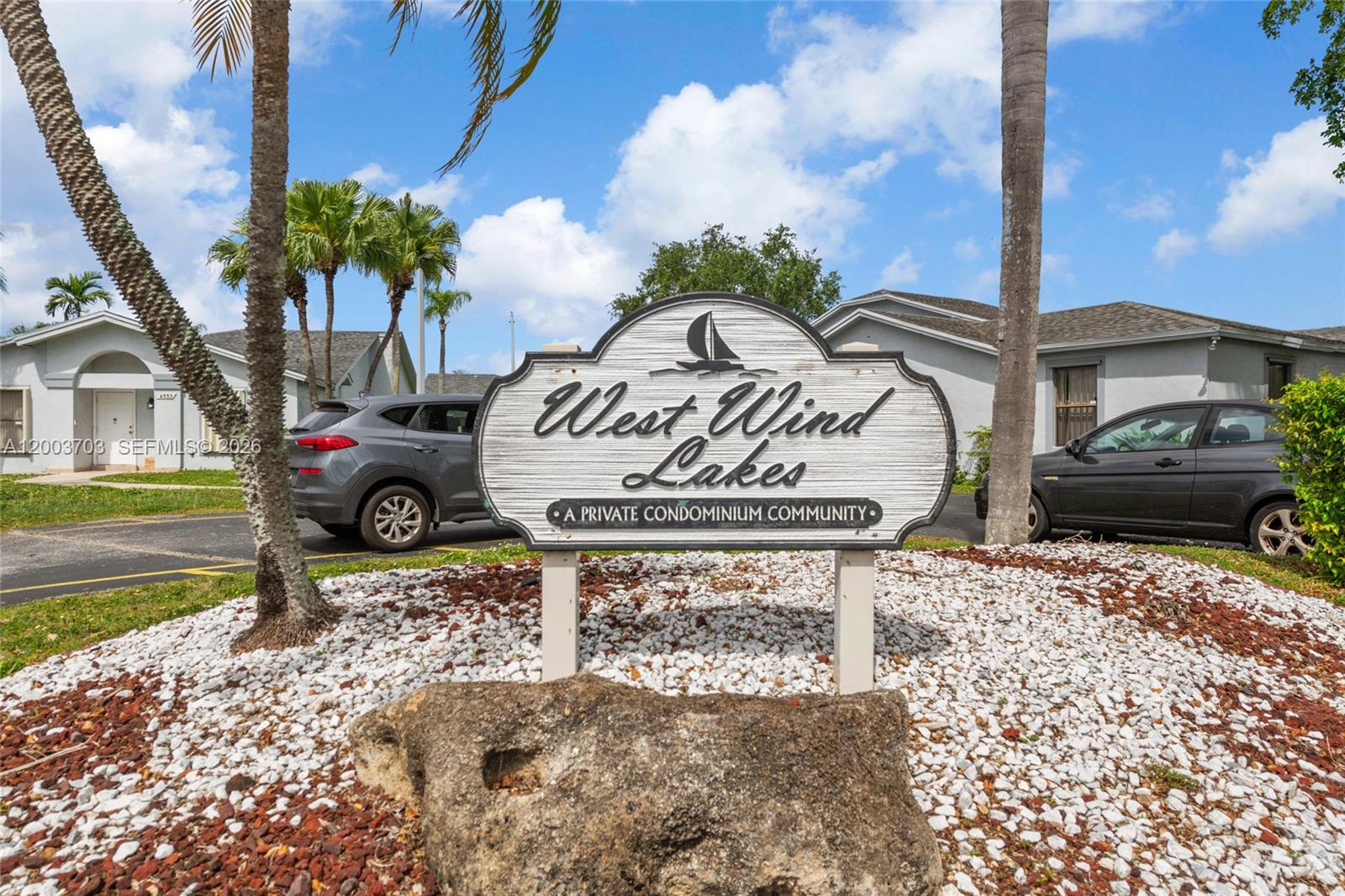 Westwind Lakes Garden Hom