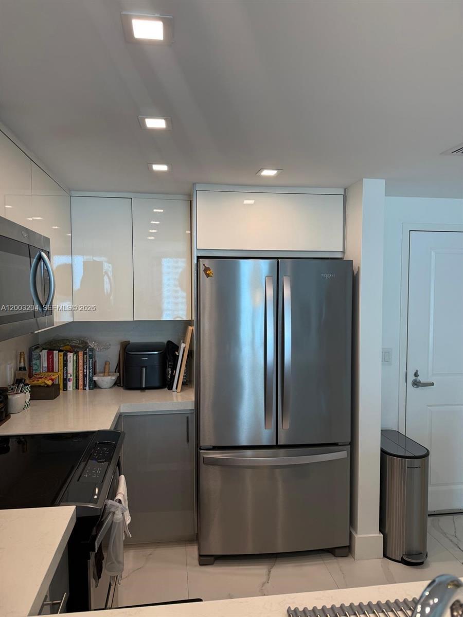 Property photo # 4