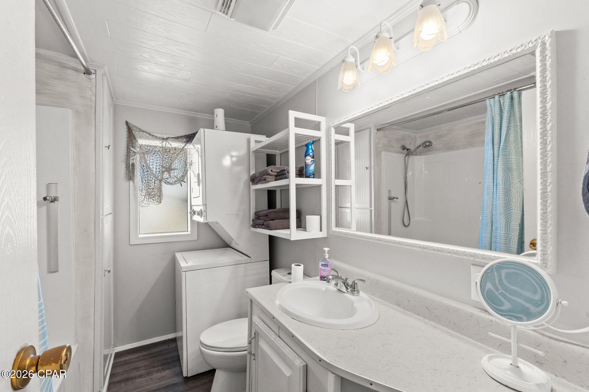 Image 15 For 216 Carol Place