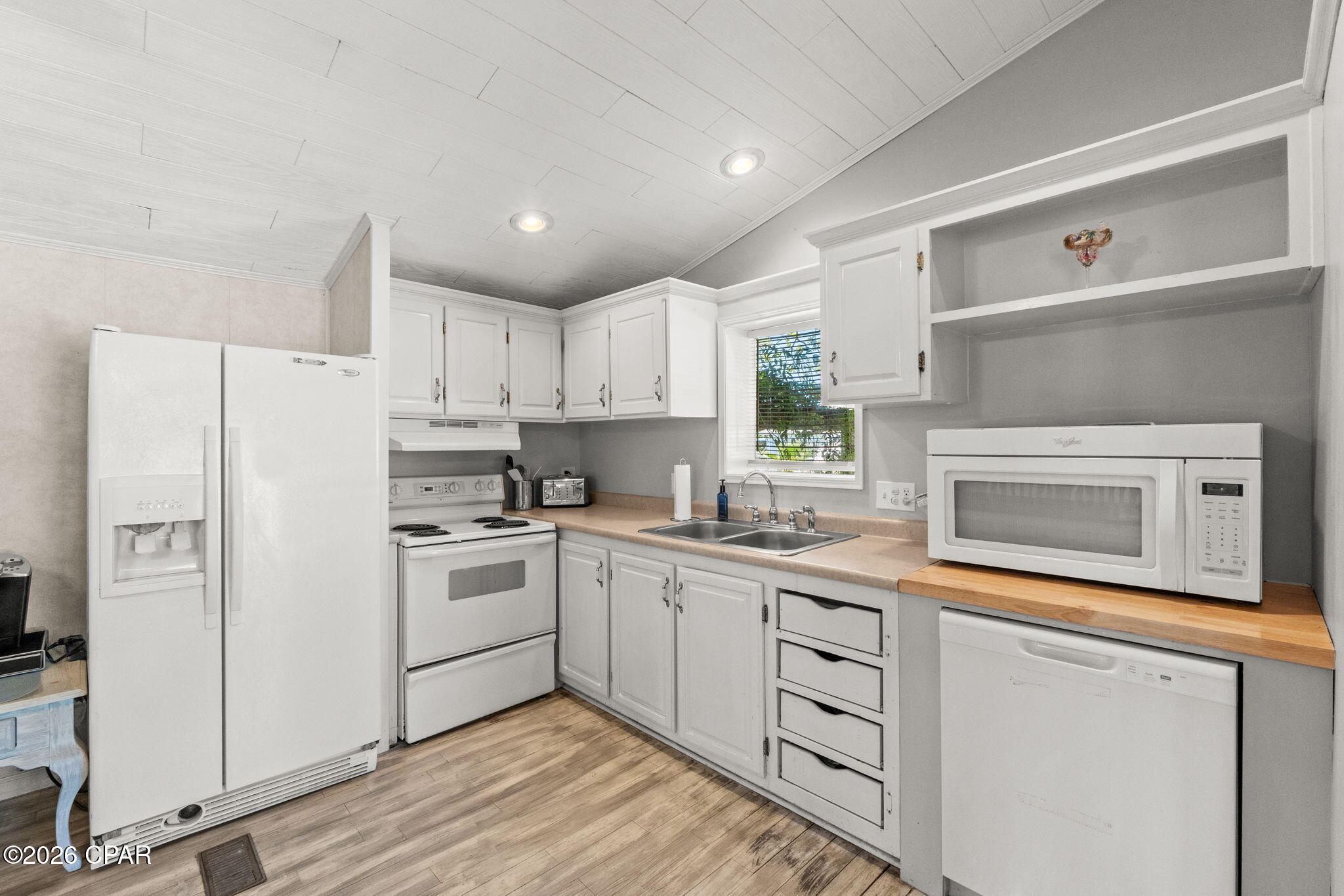 Image 9 For 216 Carol Place