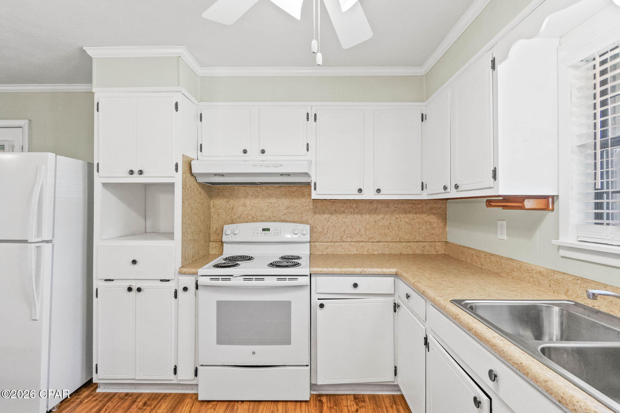 Image 12 For 720 Candy Kitchen Road