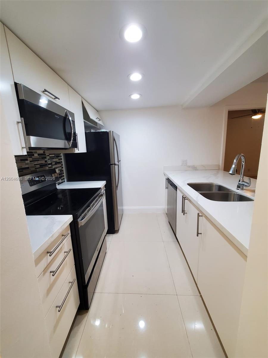 Property photo # 2