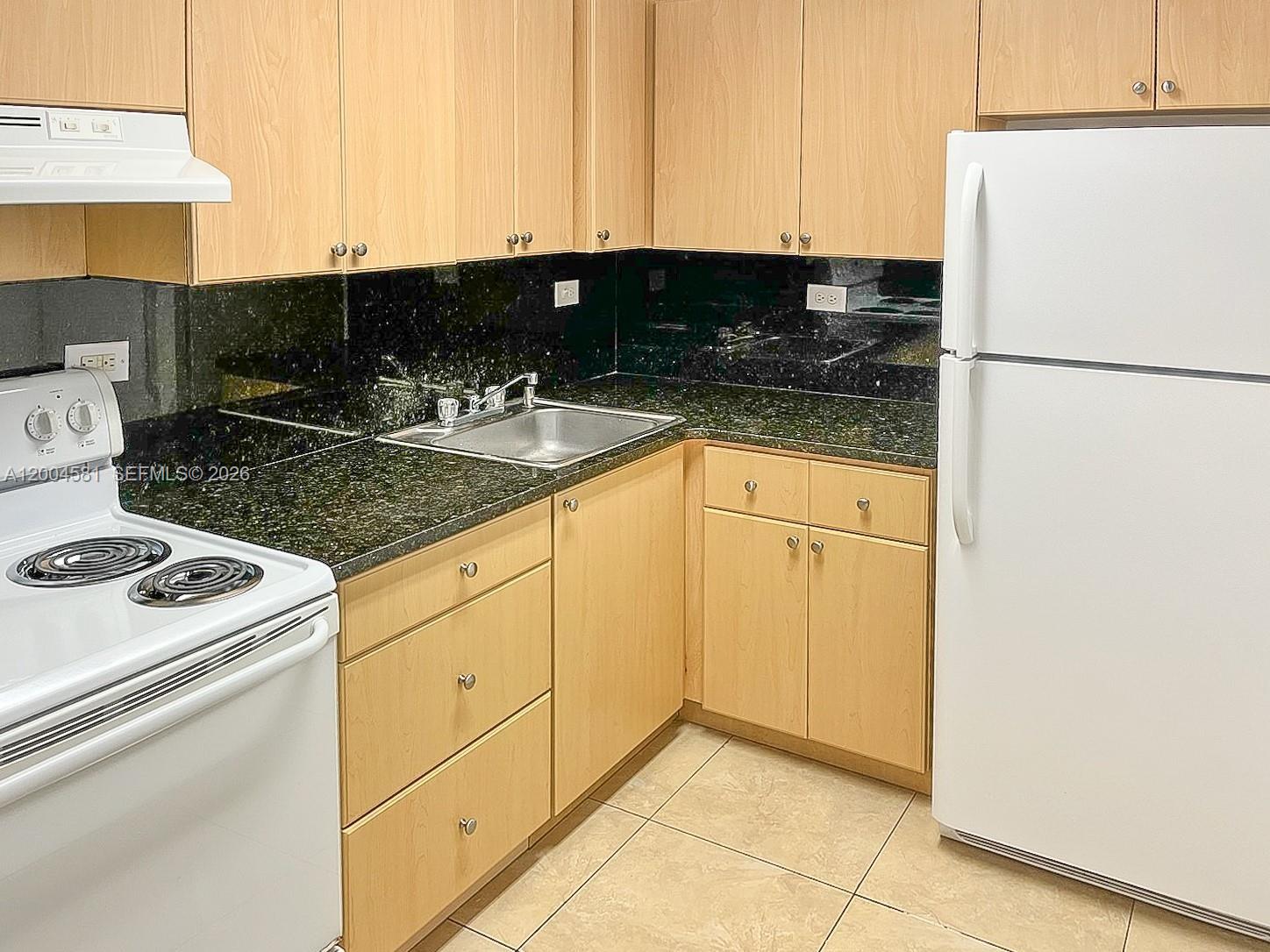 Property photo # 4