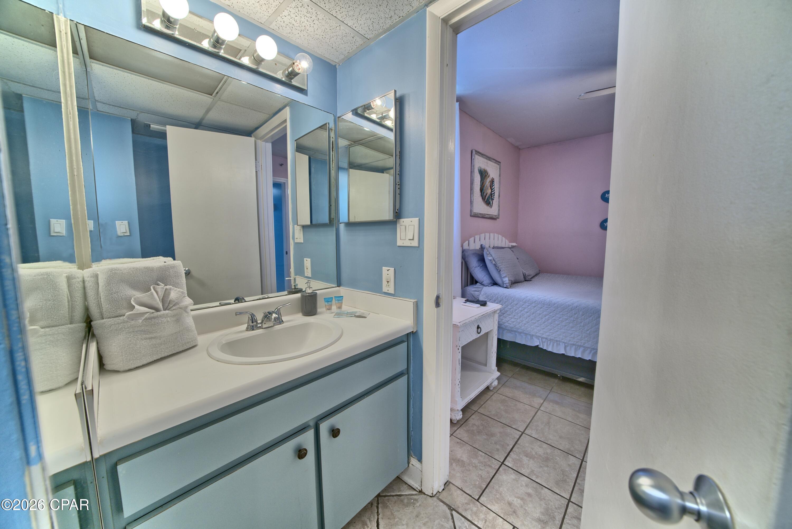 Image 5 For 9850 Thomas Drive 911e
