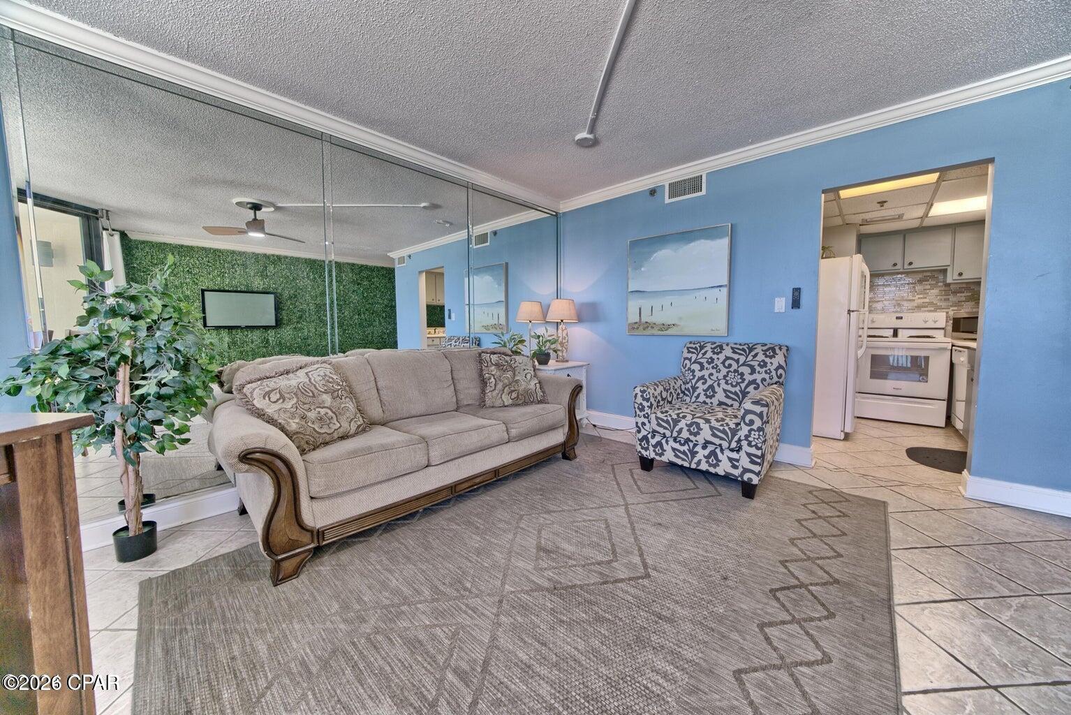 Image 8 For 9850 Thomas Drive 911e
