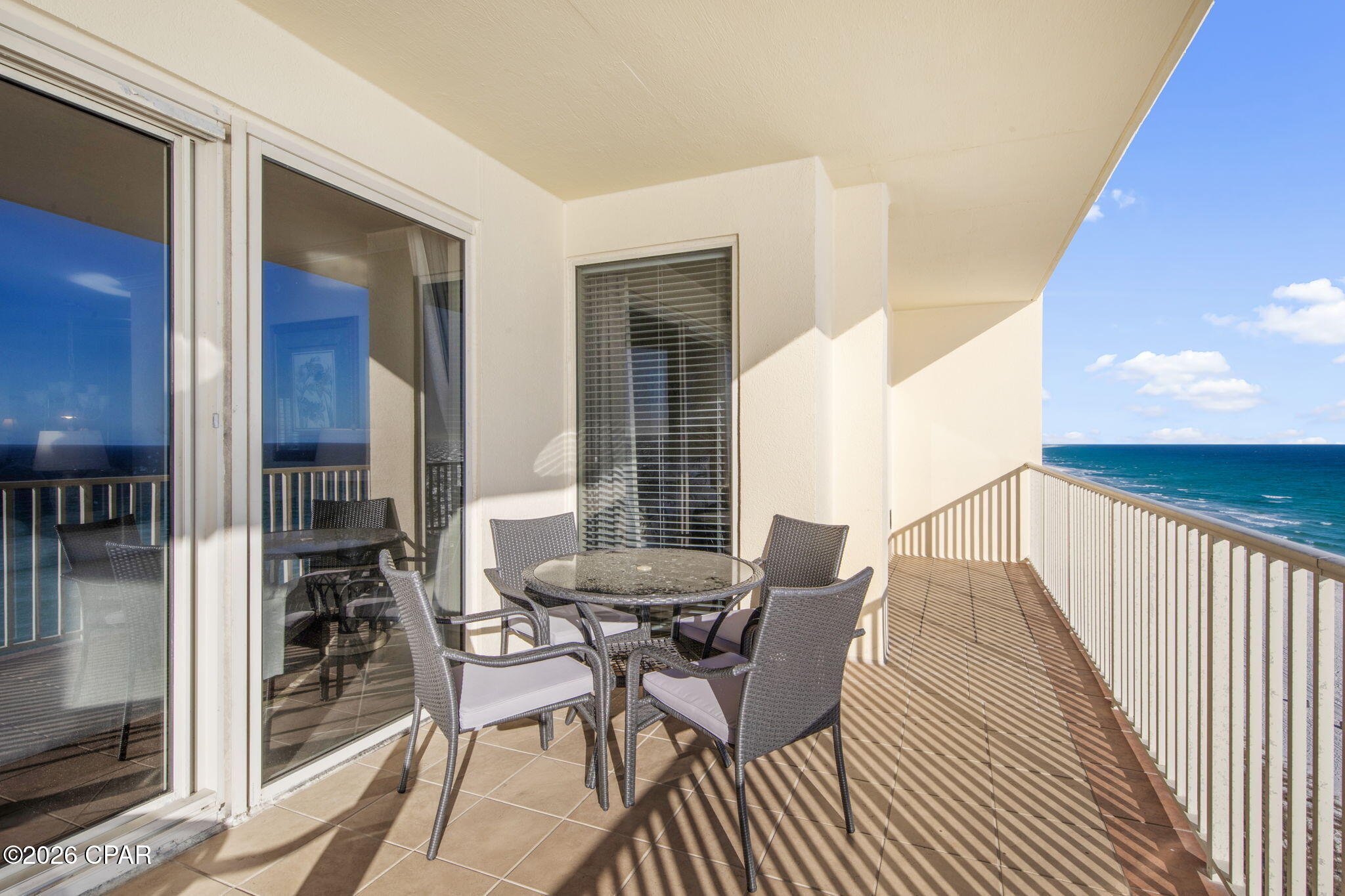 Image 11 For 8601 Surf Drive 10w