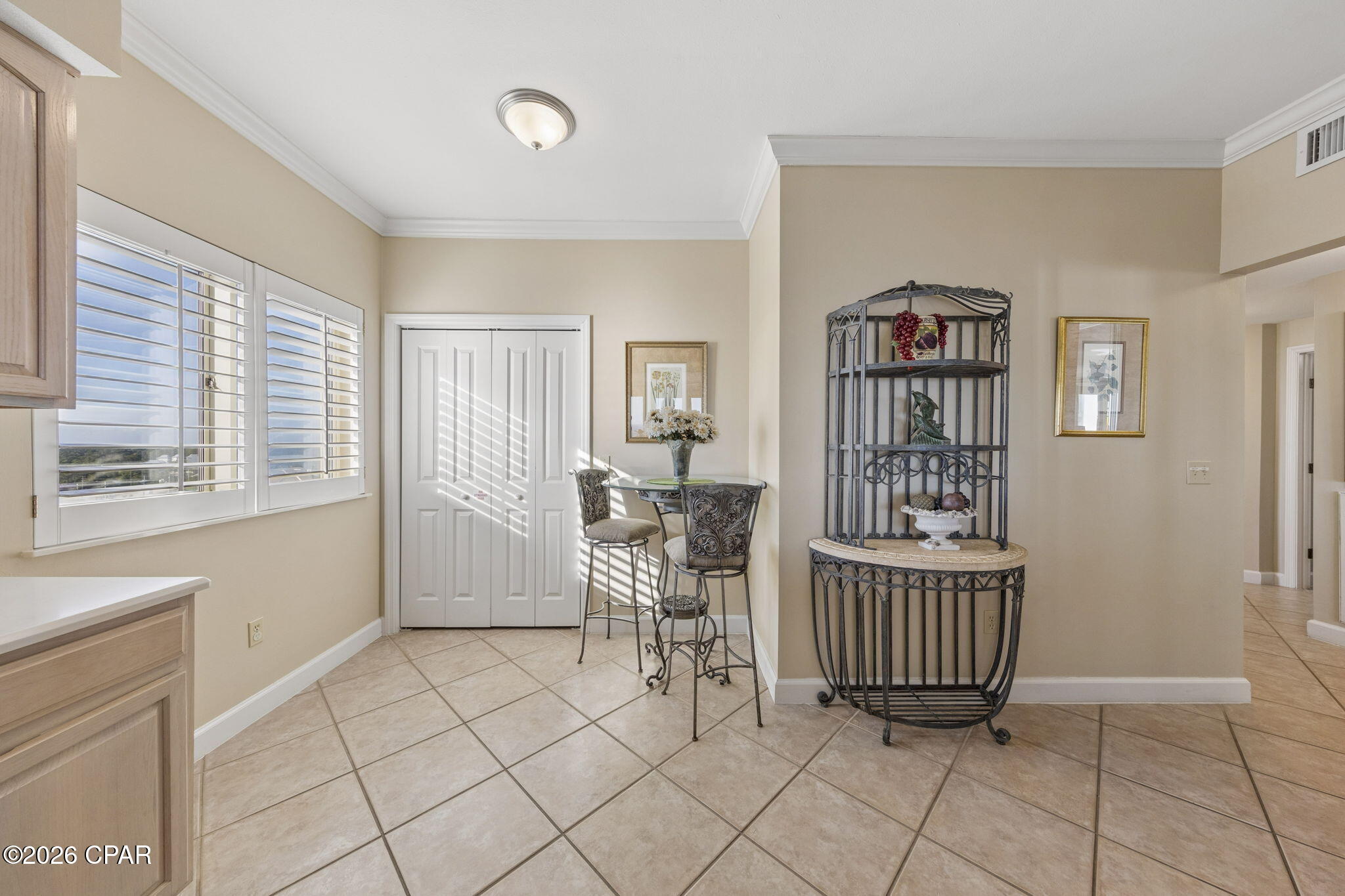 Image 30 For 8601 Surf Drive 10w