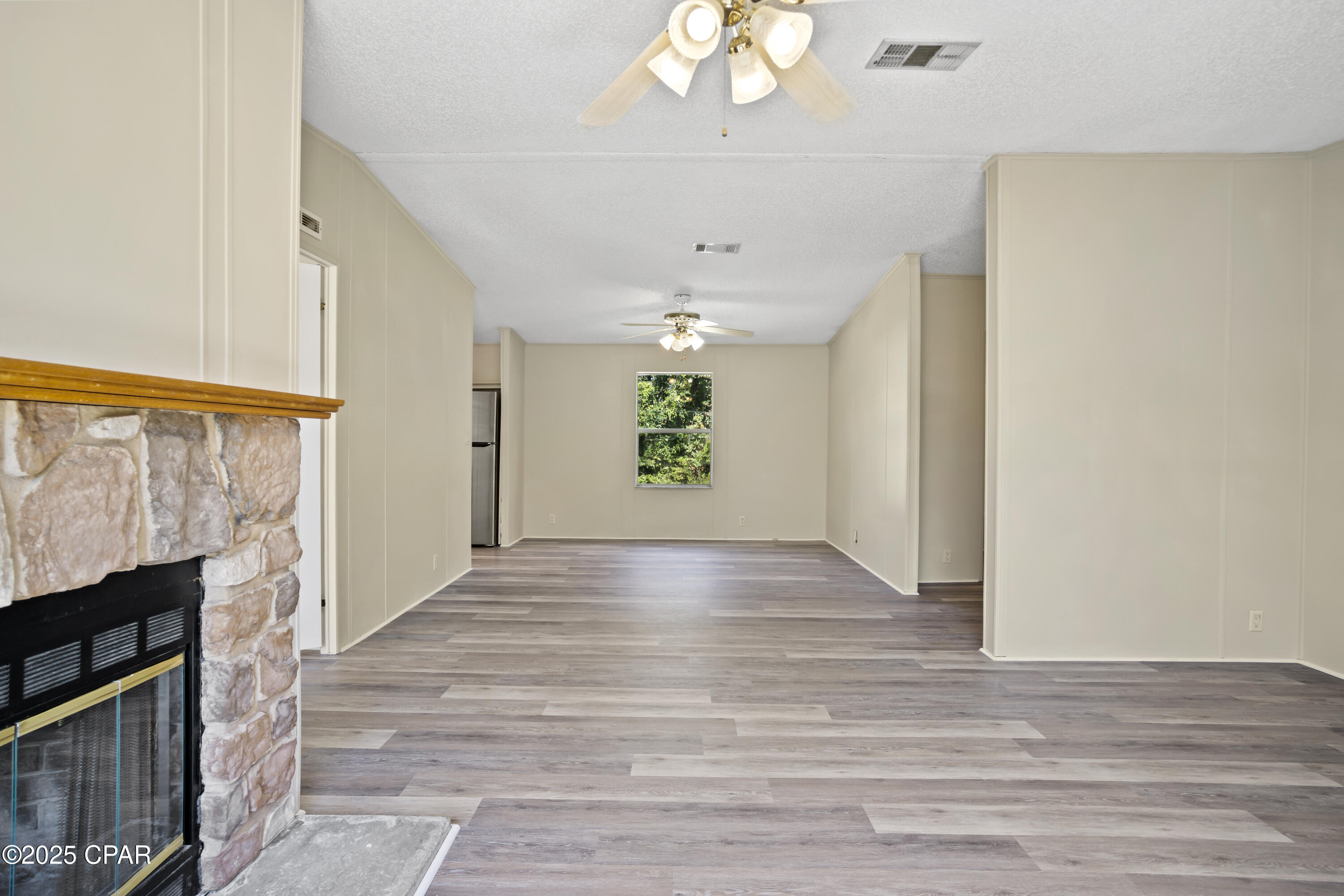 Image 5 For 7868 Suellen Street