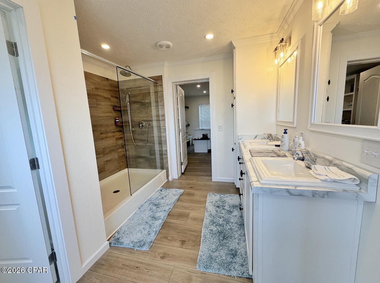 Listing photo id 22 for 686 Alford Road