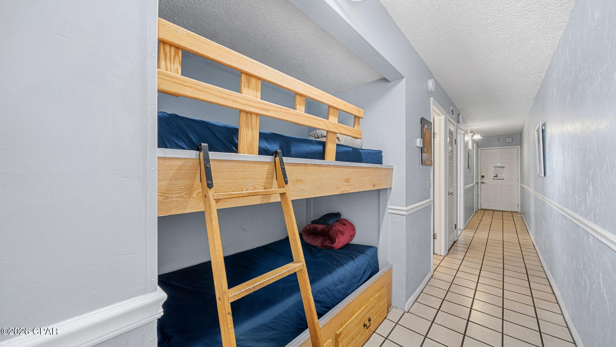 Image 12 For 8743 Thomas Drive 622