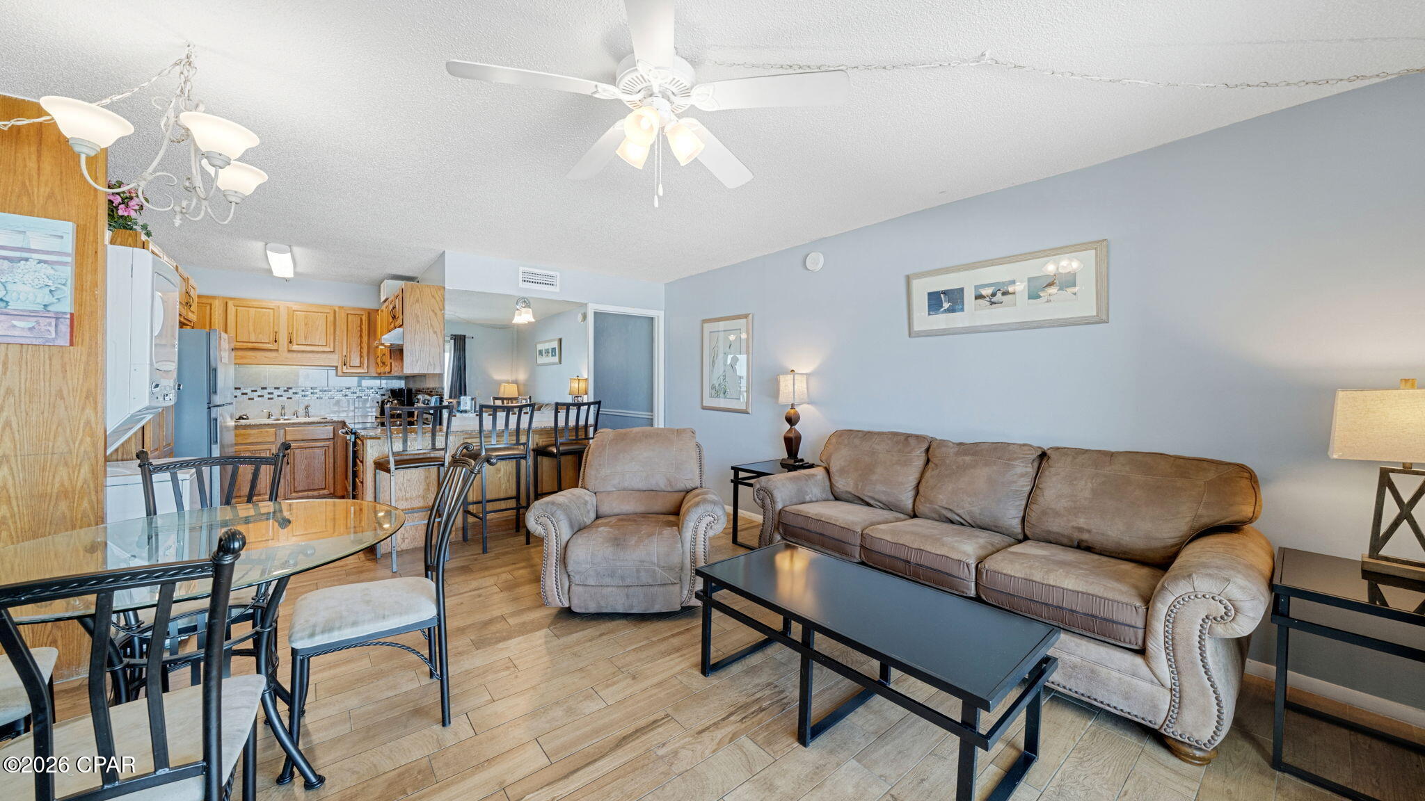 Image 15 For 8743 Thomas Drive 622