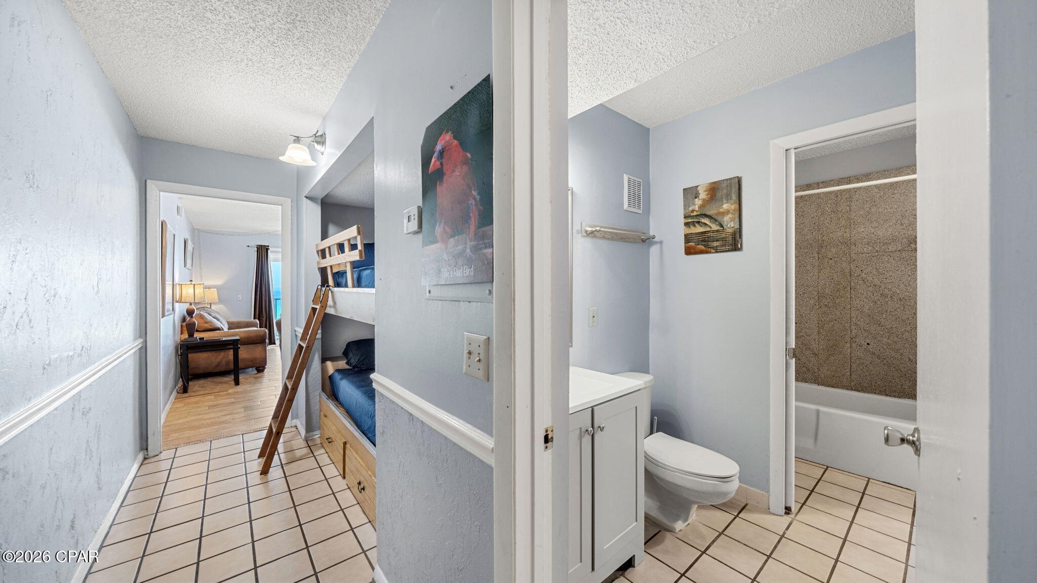 Image 6 For 8743 Thomas Drive 622