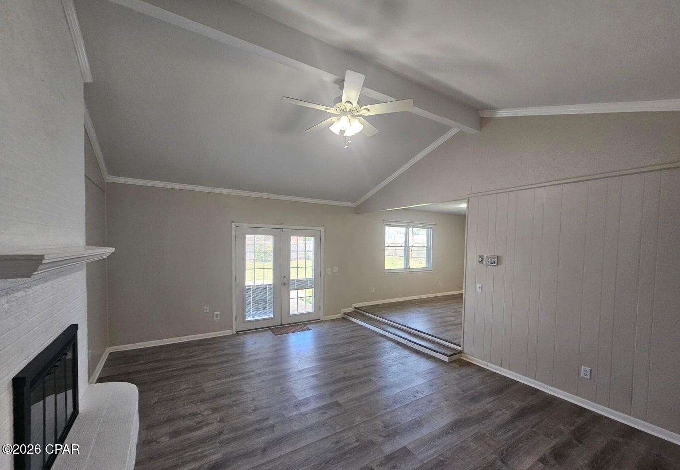 Image 10 For 618 Gabriel Street