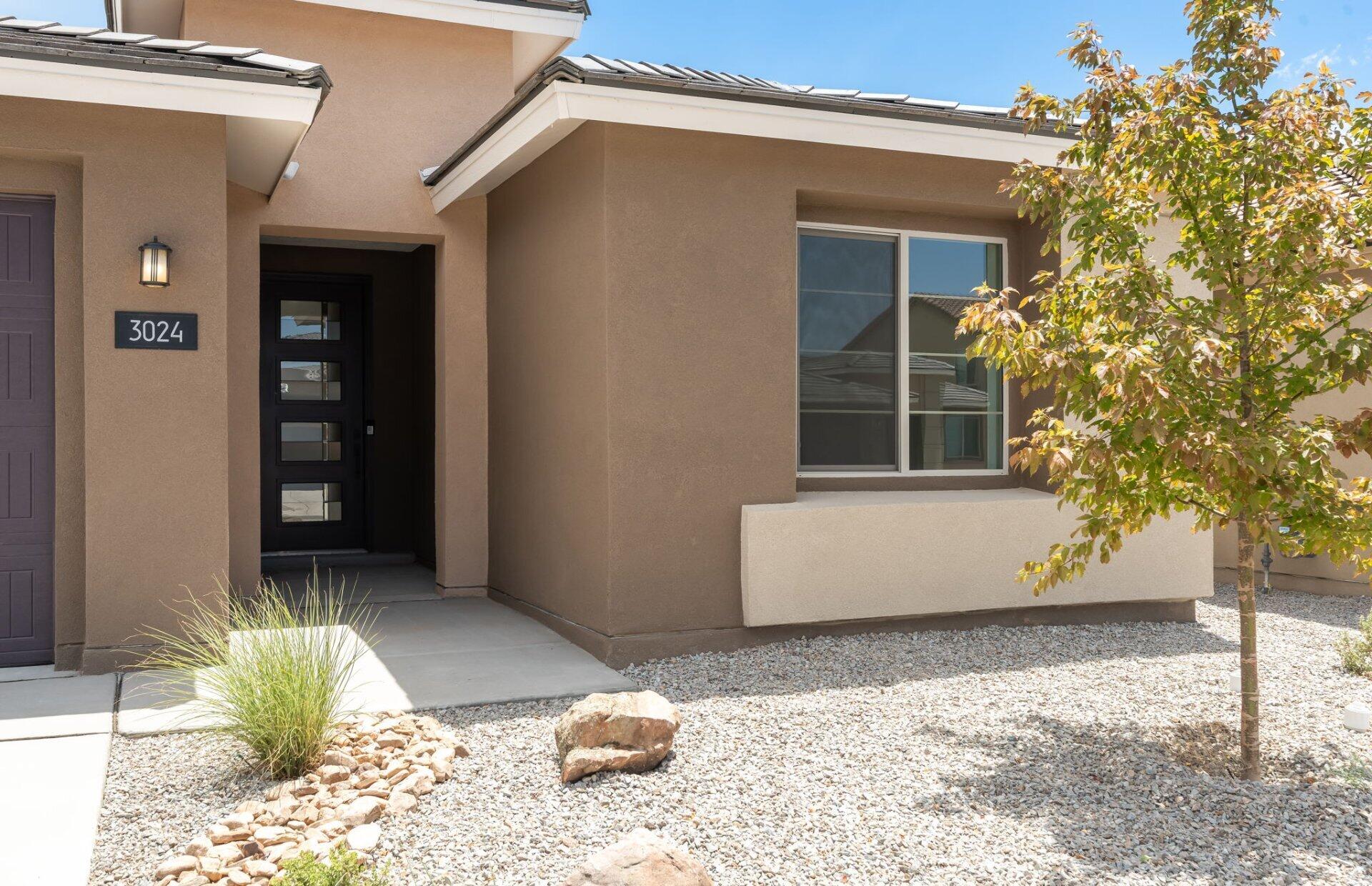 Photo 2 of Sale Pending at 3024 Opalo Rd Se, Rio Rancho, NM 87124 | MLS# 1102059 | Listing updated on 2026-09-18
