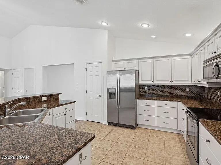 Image 7 For 232 Middleburg Drive