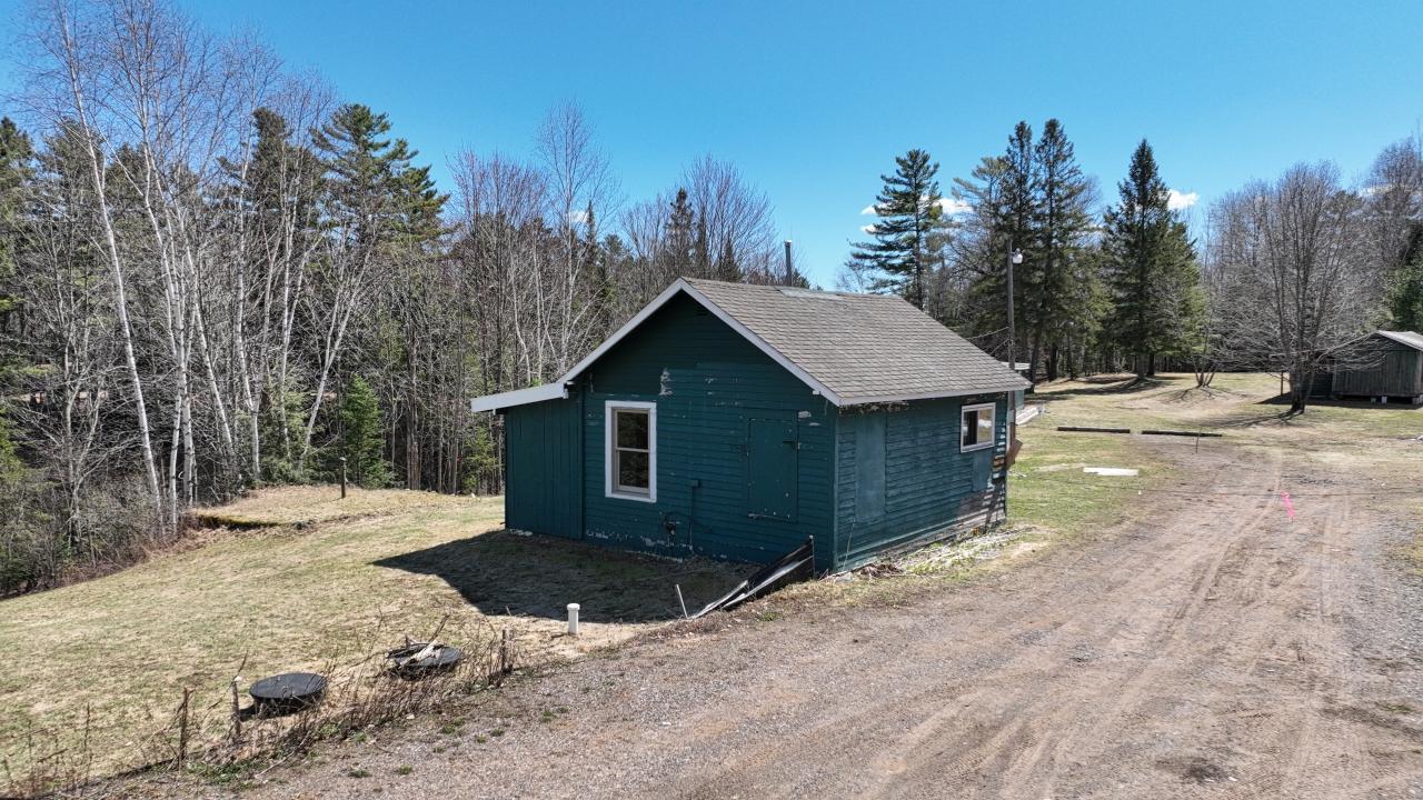 River Property Property 15601 Hwy 70 Photo 20