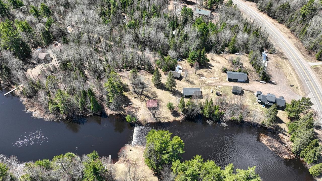 River Property Property 15601 Hwy 70 Photo 3