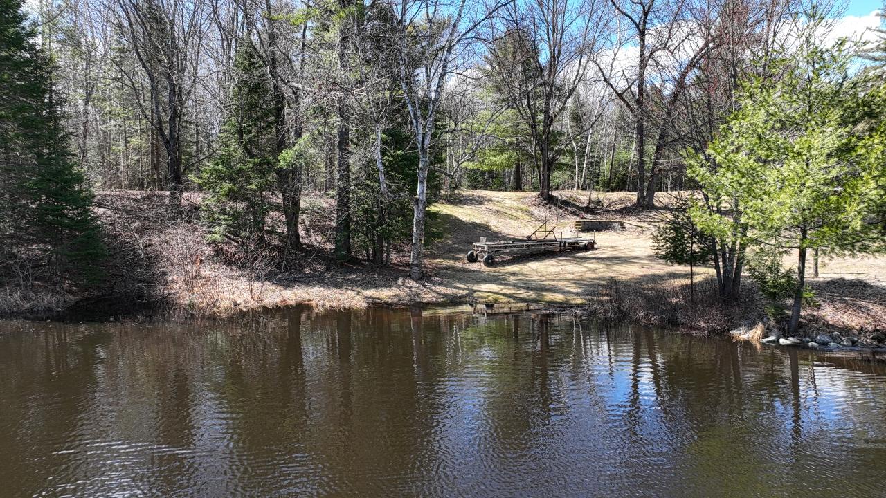 River Property Property 15601 Hwy 70 Photo 9