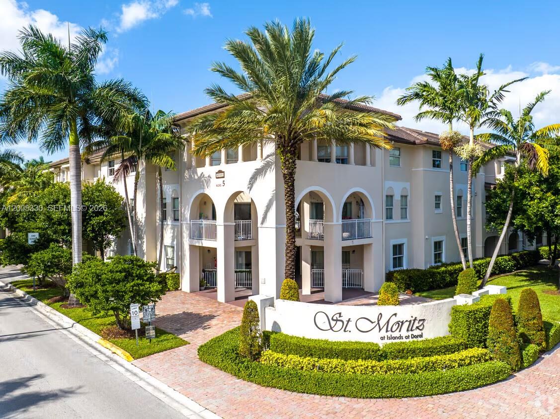 St Mortiz At Doral Condo