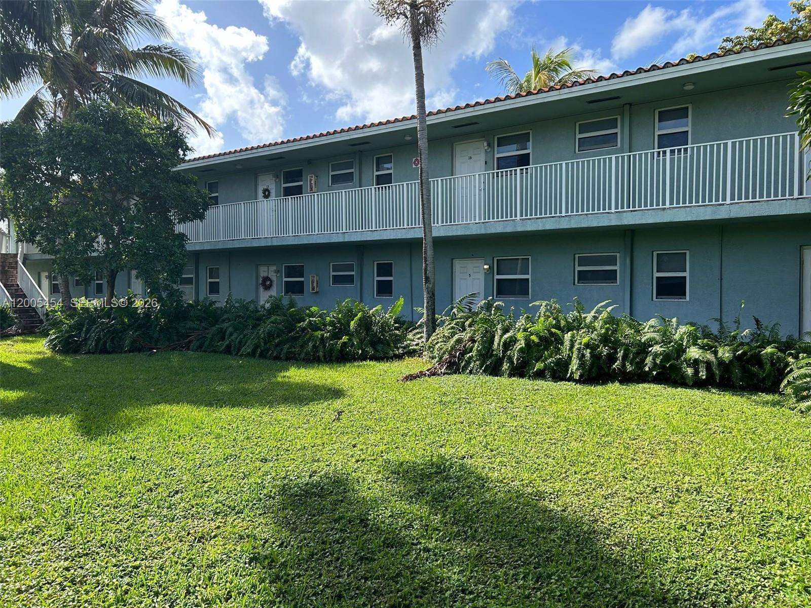 Oakland Pointe Condo