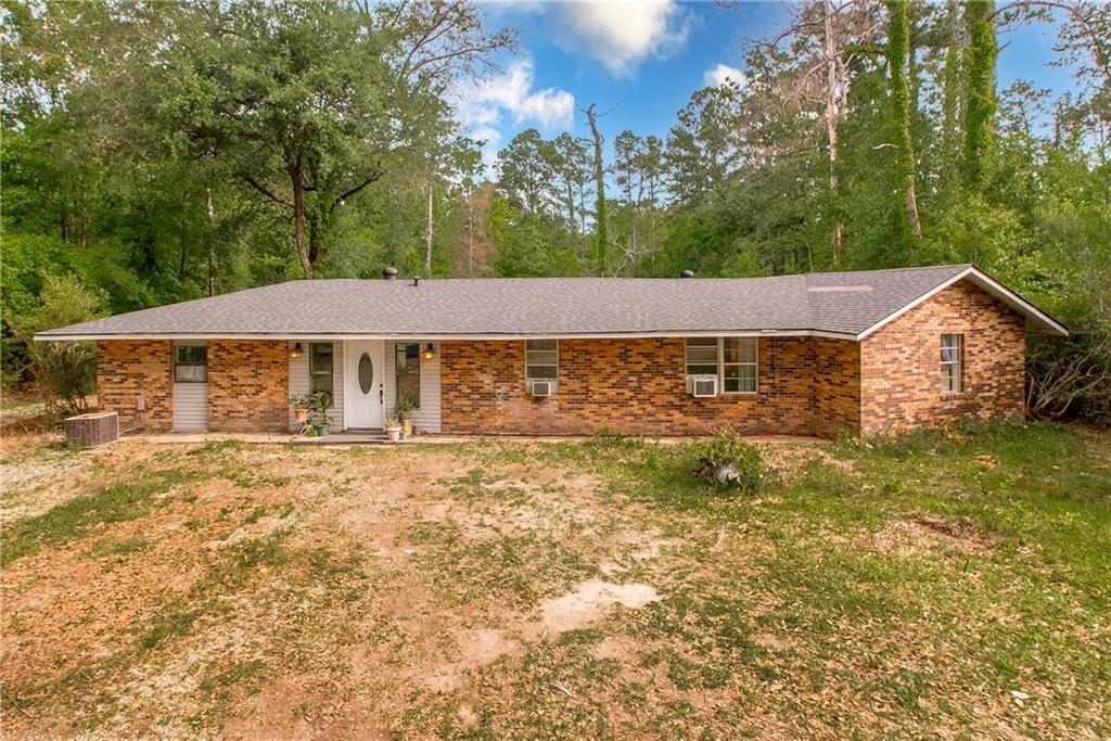 Homes for sale in Springfield, LA | 22258 J L Parsons Rd, Springfield, LA 70462 | MLS# 2554285