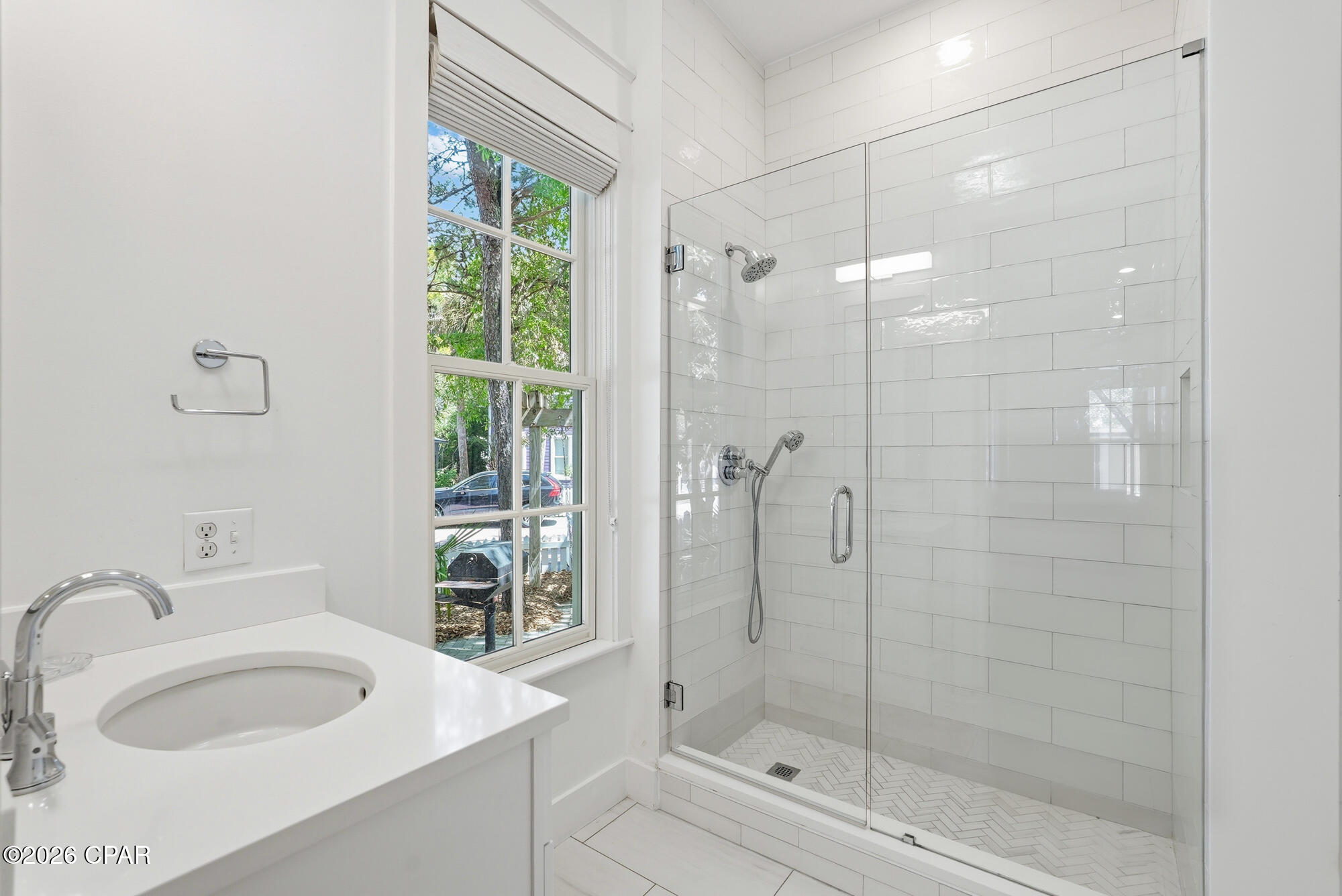 Image 29 For 181 Smolian Circle