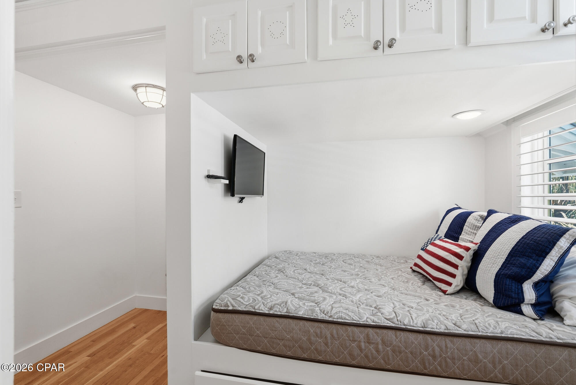 Image 31 For 181 Smolian Circle