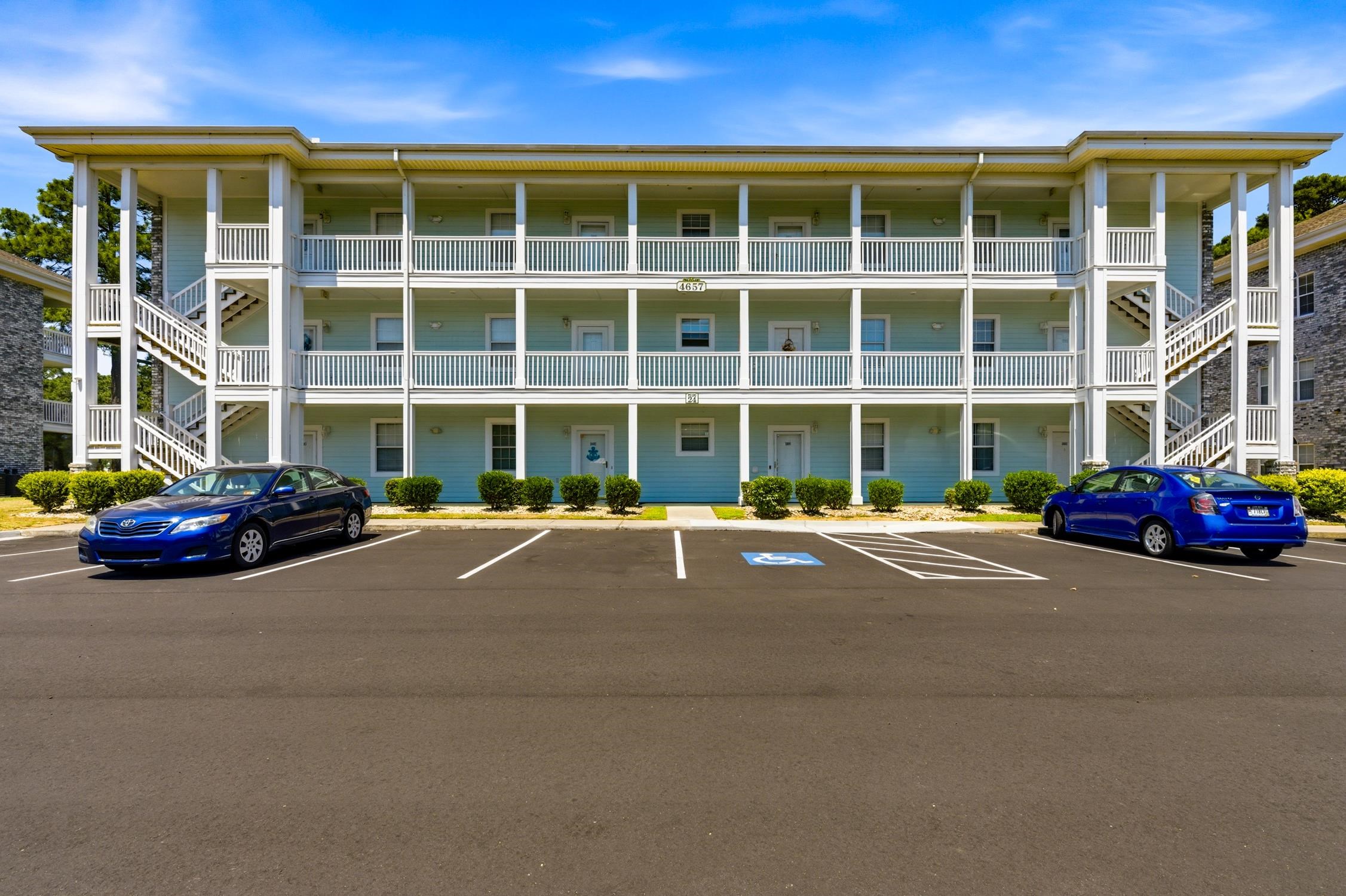 4657 Wild Iris Dr. UNIT #303 Myrtle Beach, SC 29577