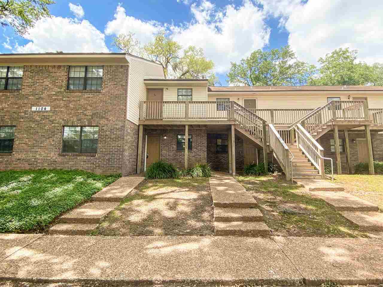 1104  Green Tree Court E, Tallahassee, FL, 