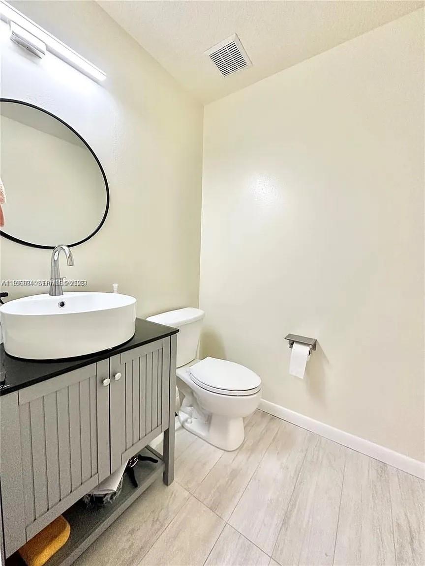 Property photo # 8