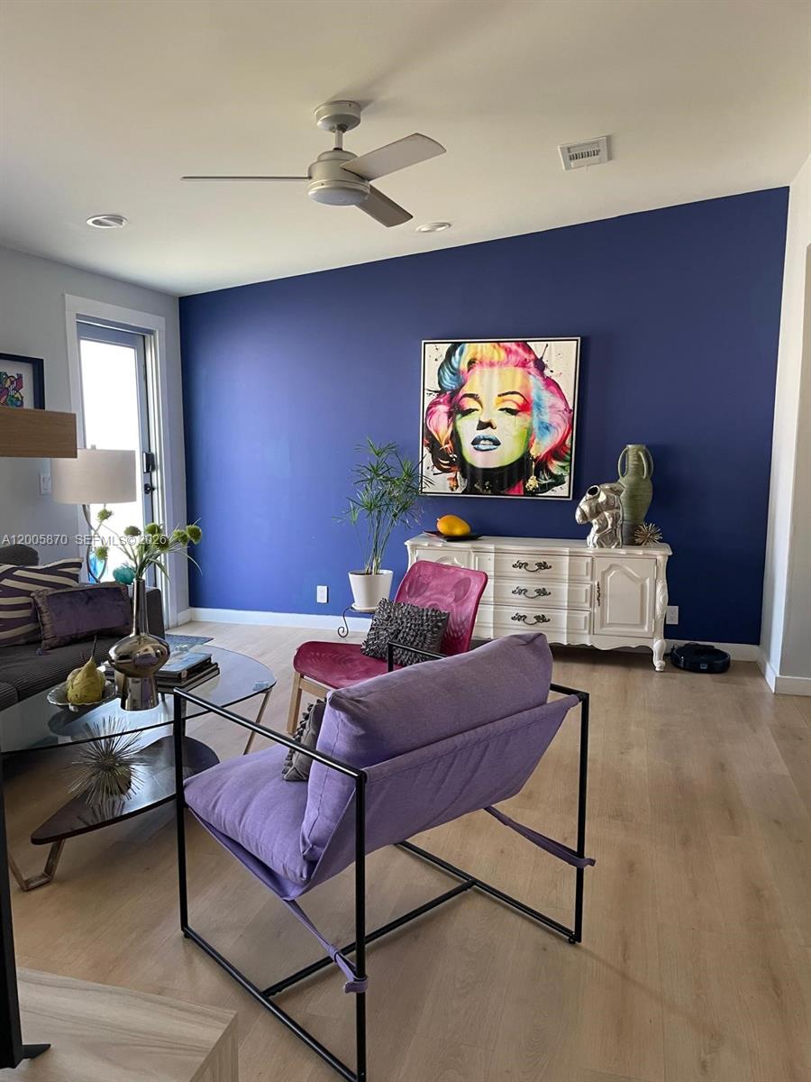 Property photo # 9
