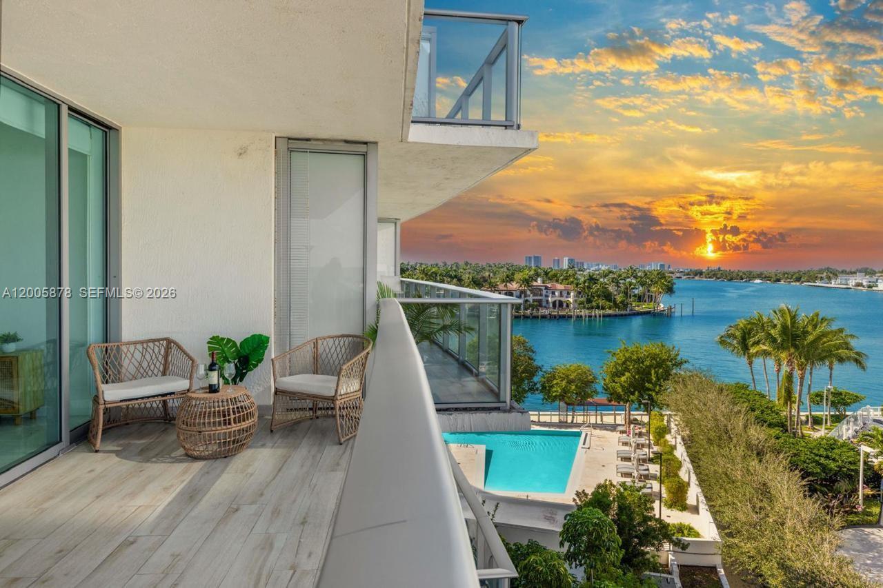 Amd Pl Of 2Nd Ocean Front